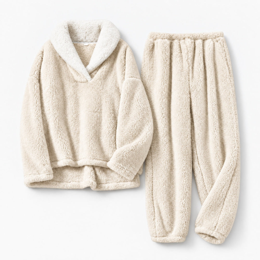 Elvina – Kuscheliger Damen-Pyjama aus Coral Fleece