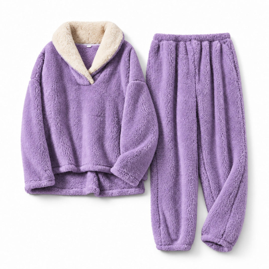 Elvina – Kuscheliger Damen-Pyjama aus Coral Fleece
