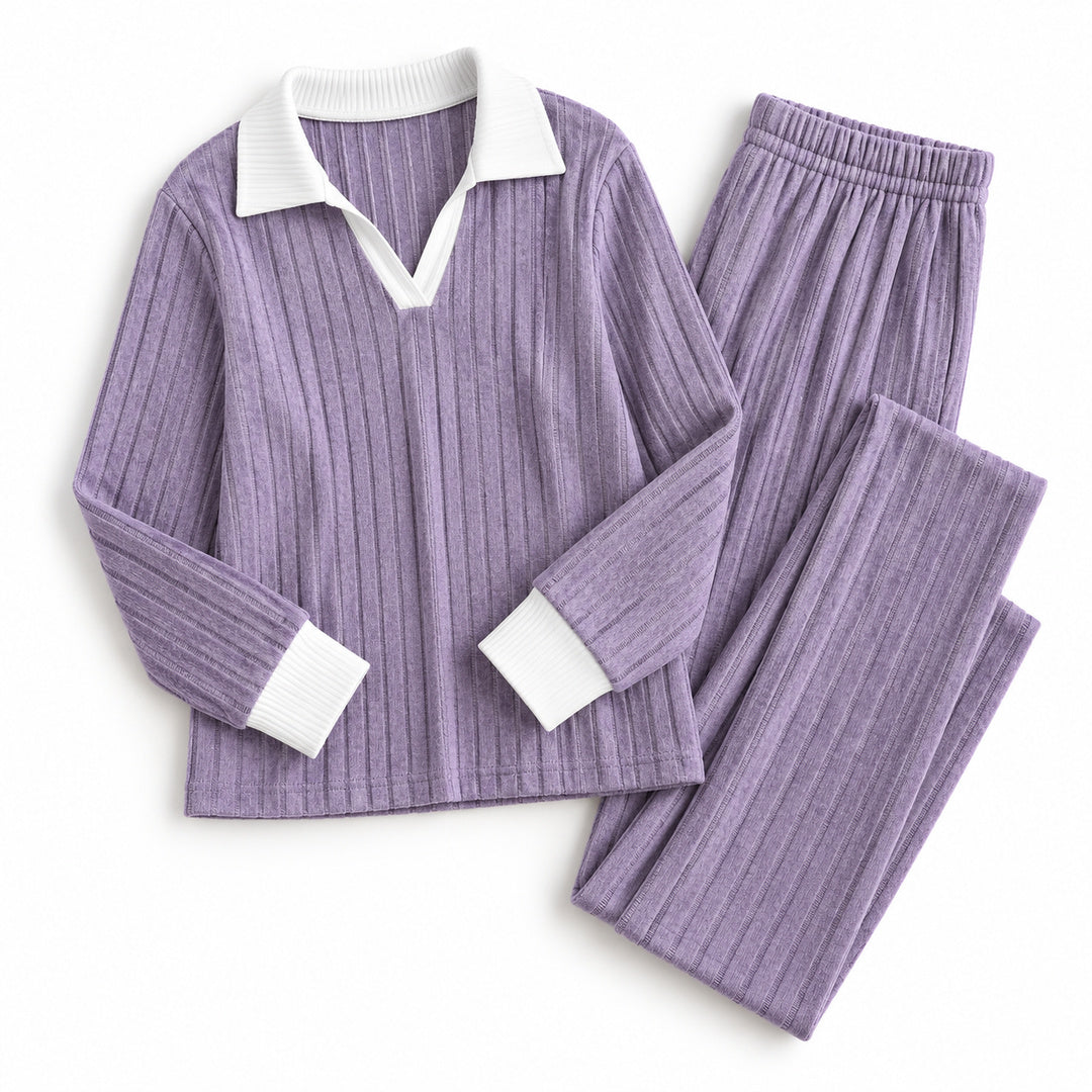 Romy – Damen-Lounge-Set mit Kontrastkragen