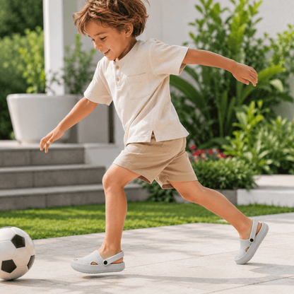 Flesuah MiniCloud – Bequeme Kinder-Wolkensandalen mit Fersenriemen