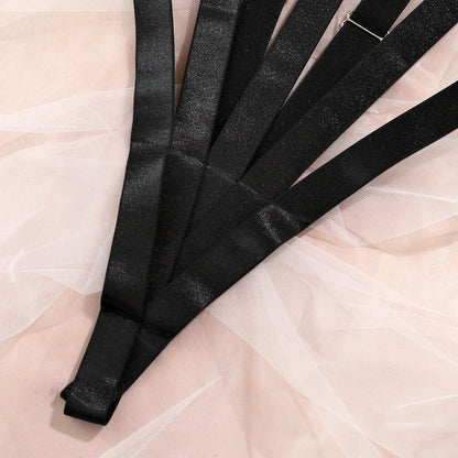 Flesuah Zarina – Cut-Out Bodysuit mit Ringdetails