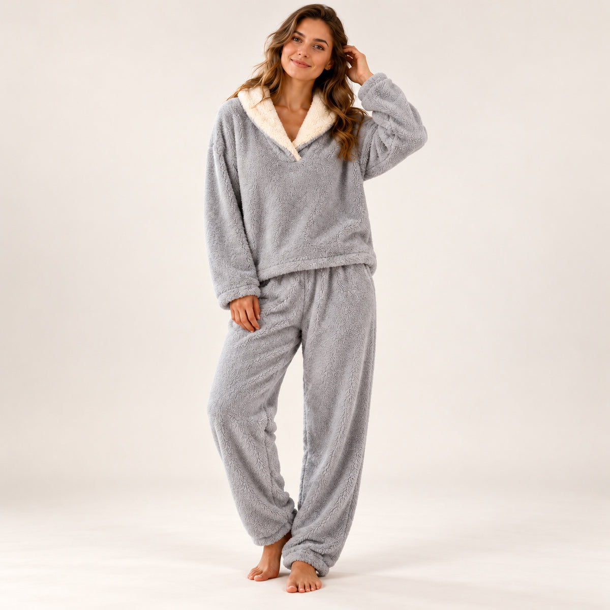 Flesuah Elvina – Kuscheliger Damen-Pyjama aus Coral Fleece